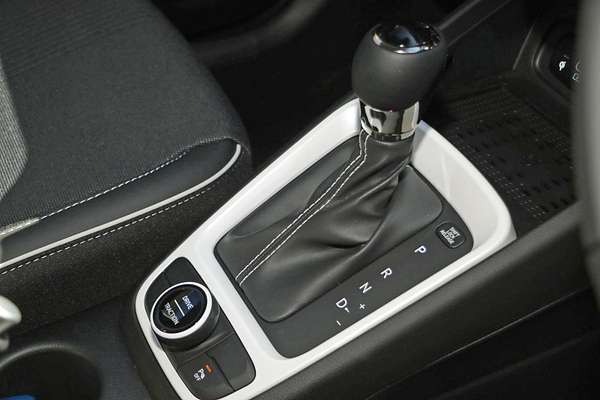 2025 Hyundai Venue Elite QX.V5