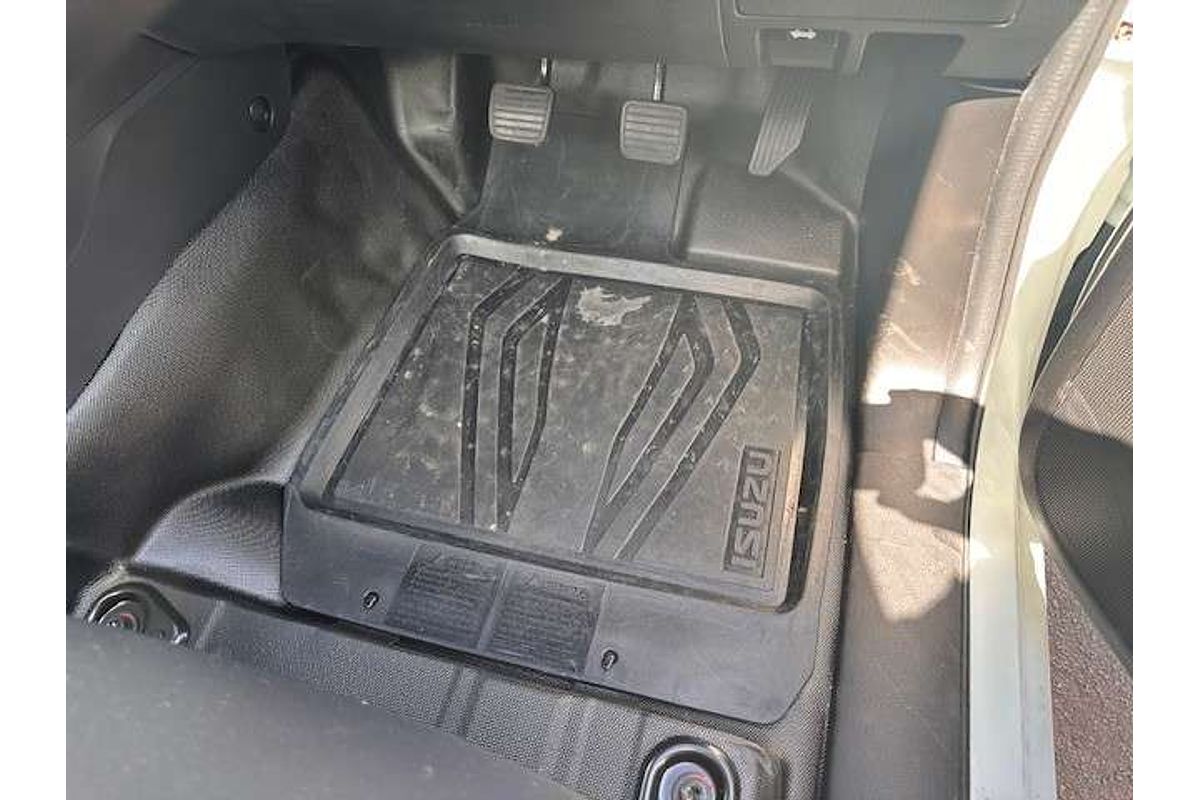 2024 Isuzu D-MAX SX 4X4