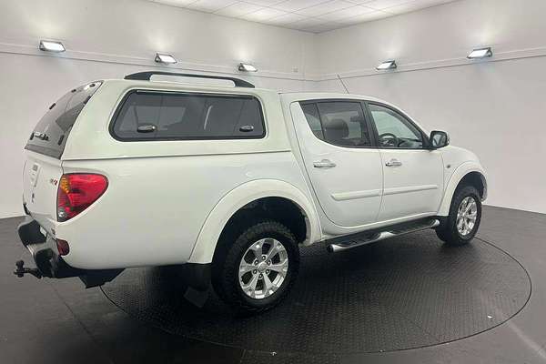 2014 Mitsubishi Triton GLX-R MN 4X4