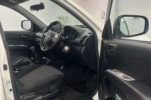 2014 Mitsubishi Triton GLX-R MN 4X4