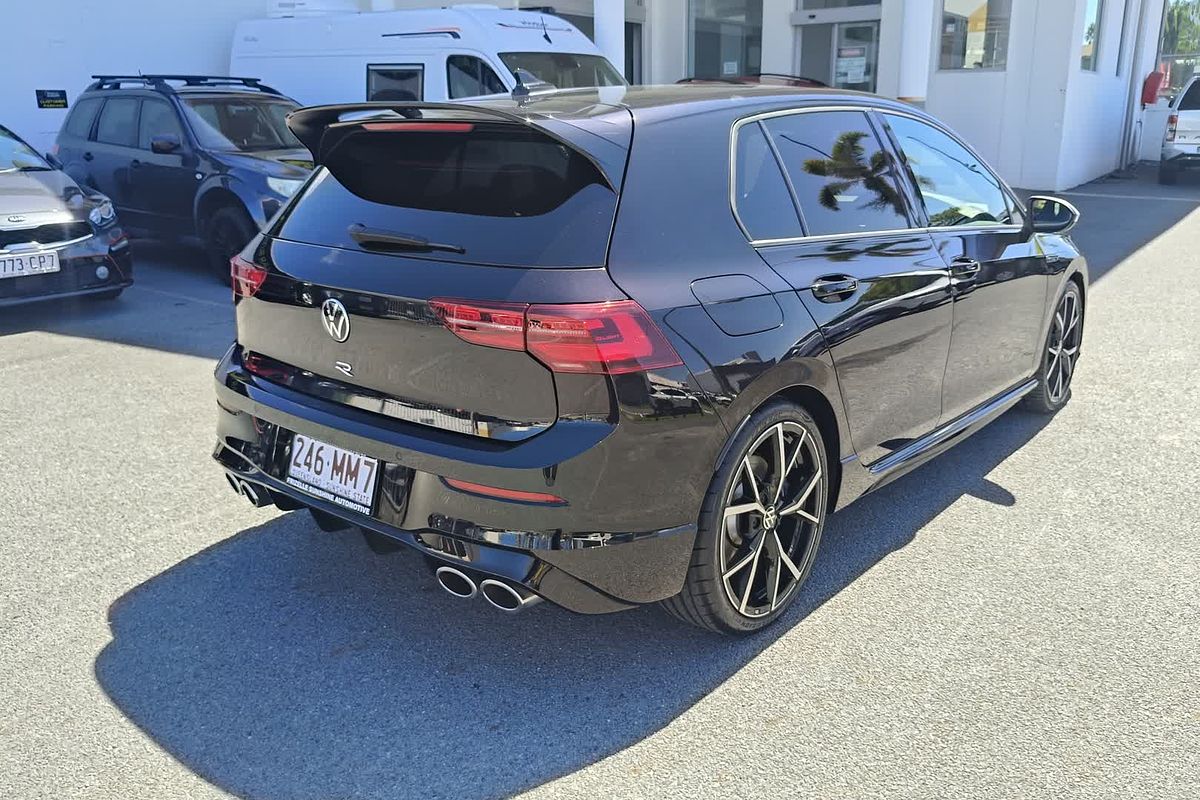 2022 Volkswagen Golf R 8