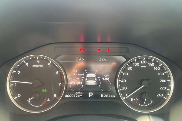 2024 Mitsubishi Outlander ES ZM