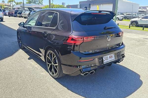 2022 Volkswagen Golf R 8
