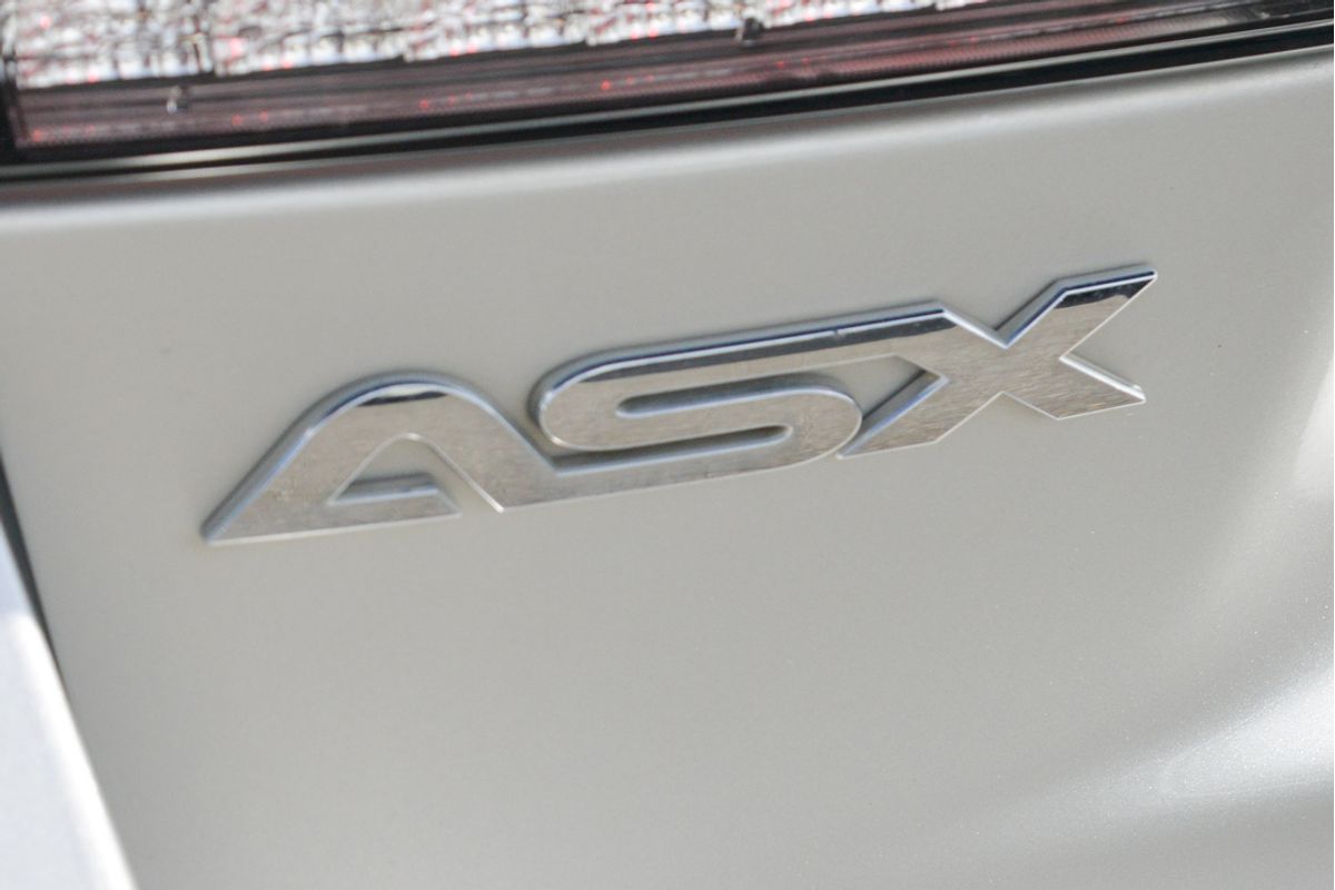 2020 Mitsubishi ASX ES XD