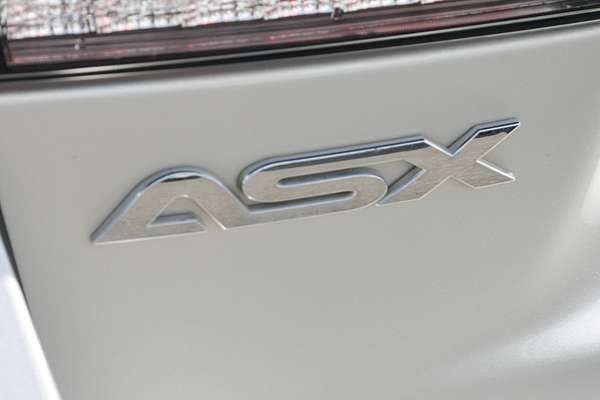 2020 Mitsubishi ASX ES XD