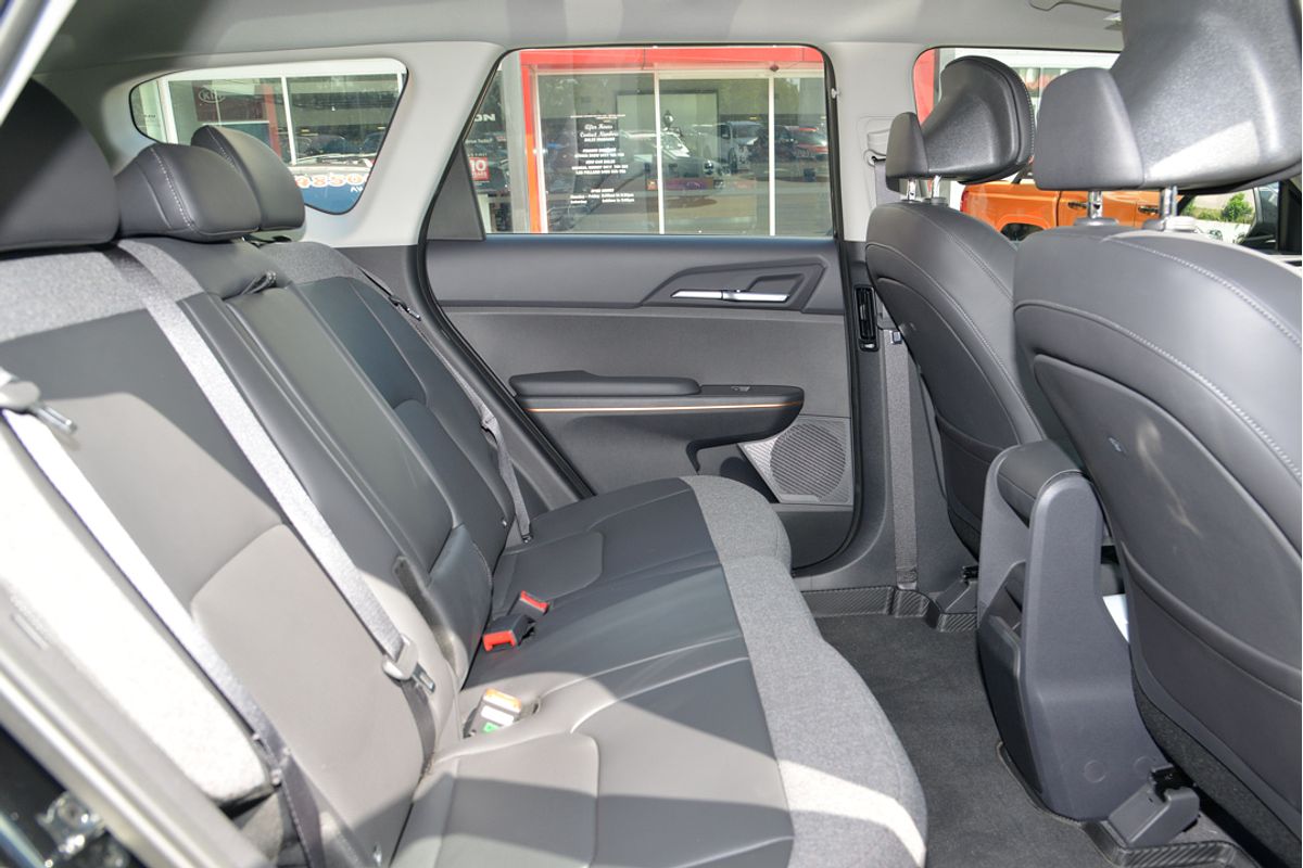 2024 Kia EV5 Air Standard Range OVc