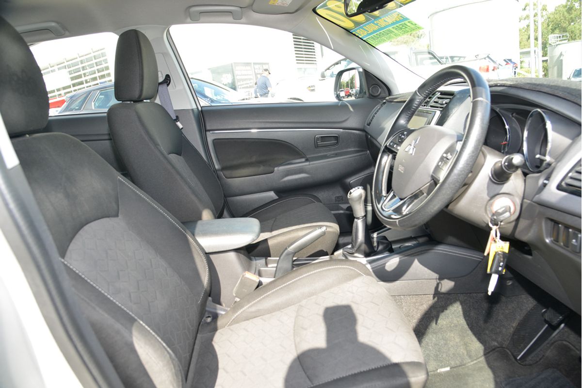 2020 Mitsubishi ASX ES XD