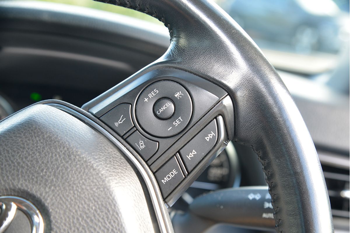 2018 Toyota Camry Ascent Sport ASV70R