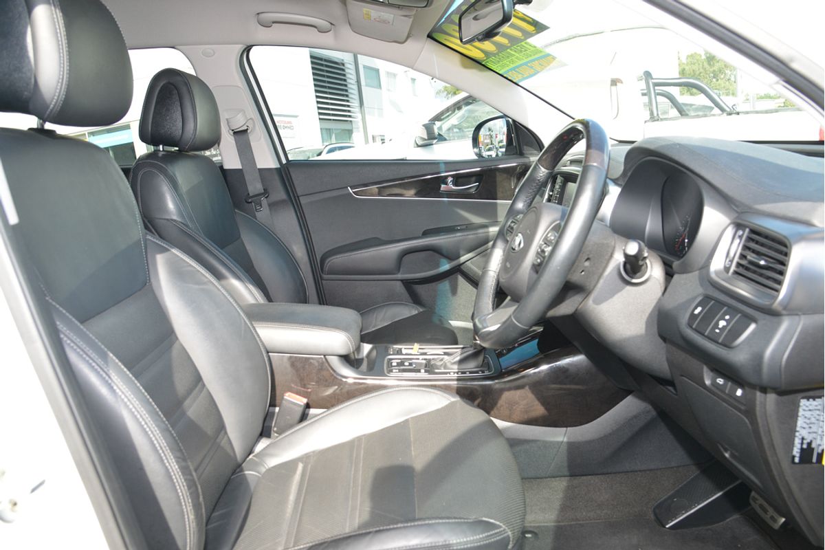 2016 Kia Sorento SLi UM