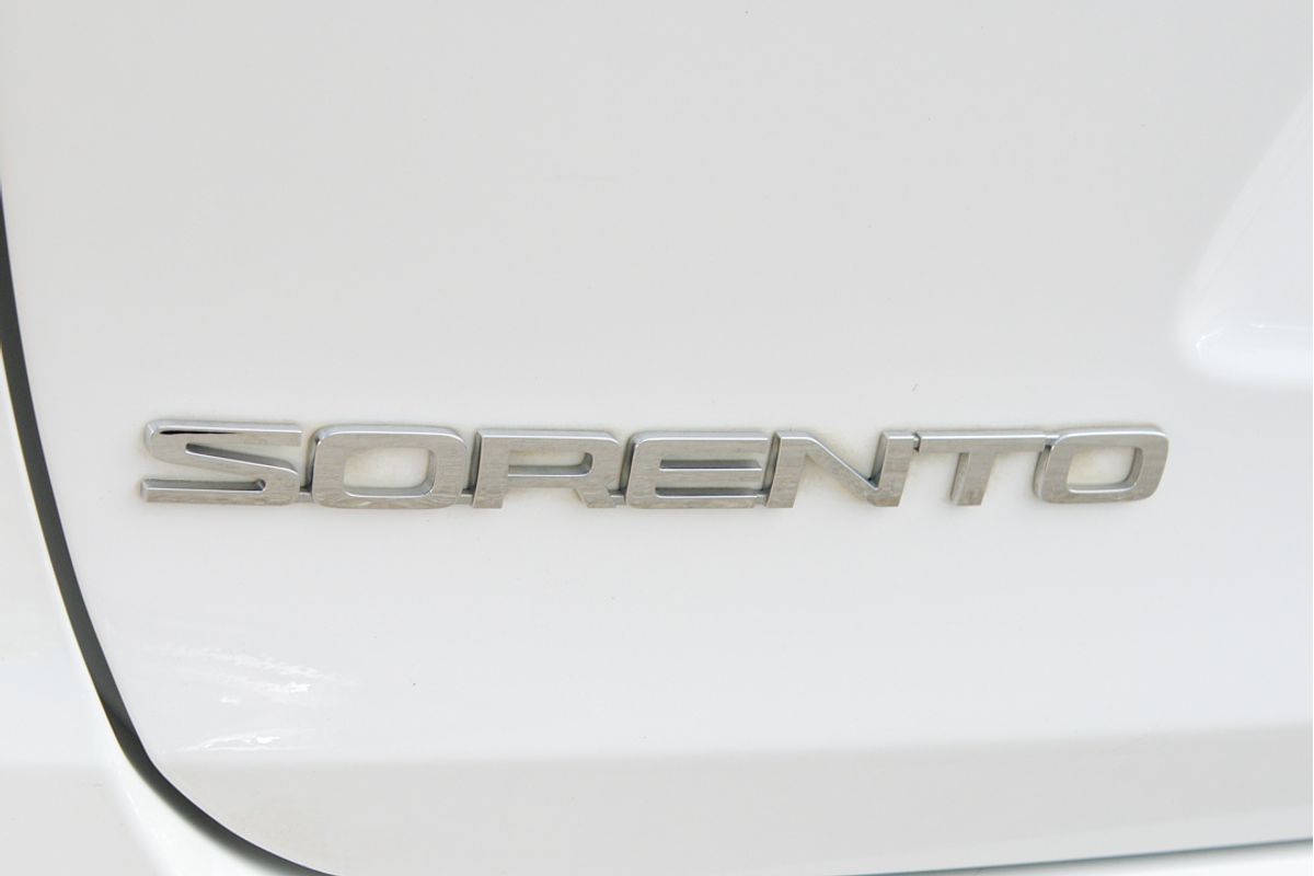 2016 Kia Sorento SLi UM