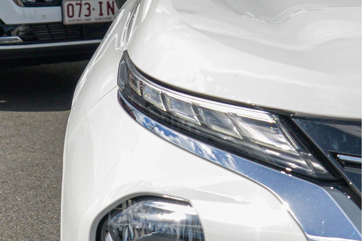 2023 Mitsubishi Outlander LS ZM