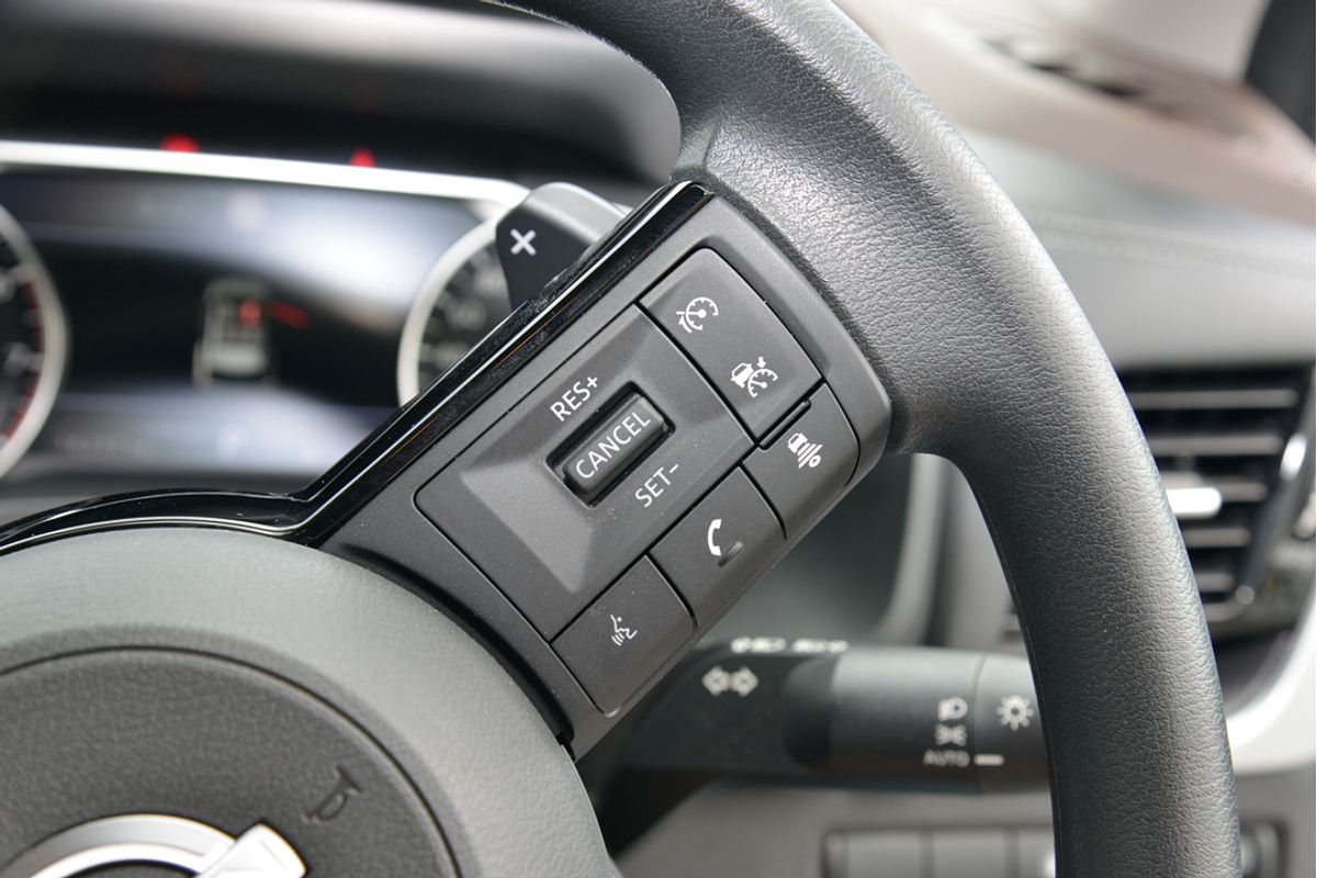 2024 Nissan X-TRAIL ST T33