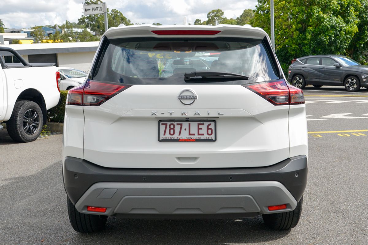 2024 Nissan X-TRAIL ST T33