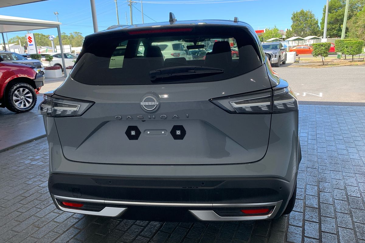 2025 Nissan QASHQAI Ti J12