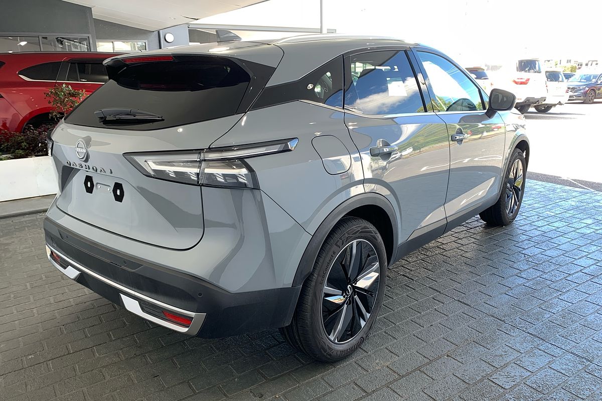 2025 Nissan QASHQAI Ti J12
