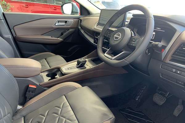 2025 Nissan QASHQAI Ti J12