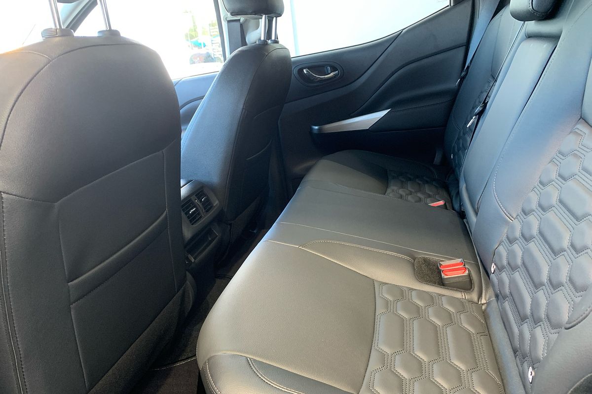 2024 Nissan Navara ST-X D23 4X4