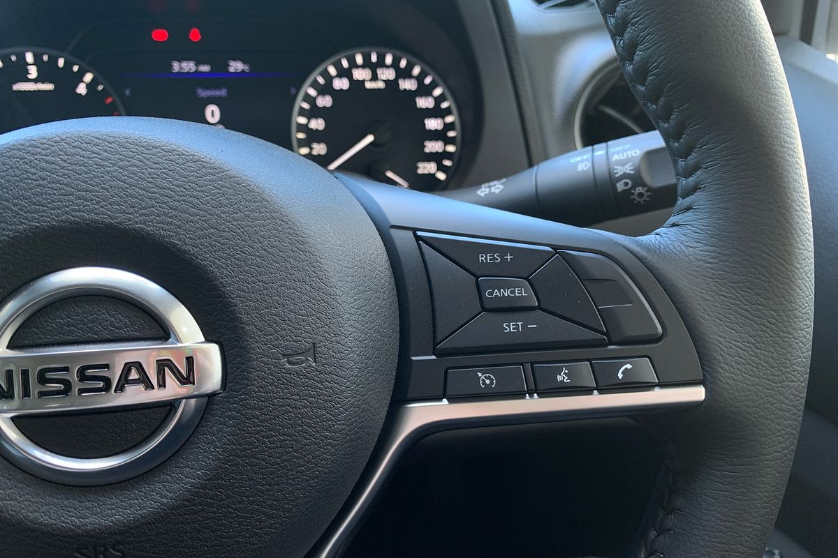 2024 Nissan Navara ST-X D23 4X4