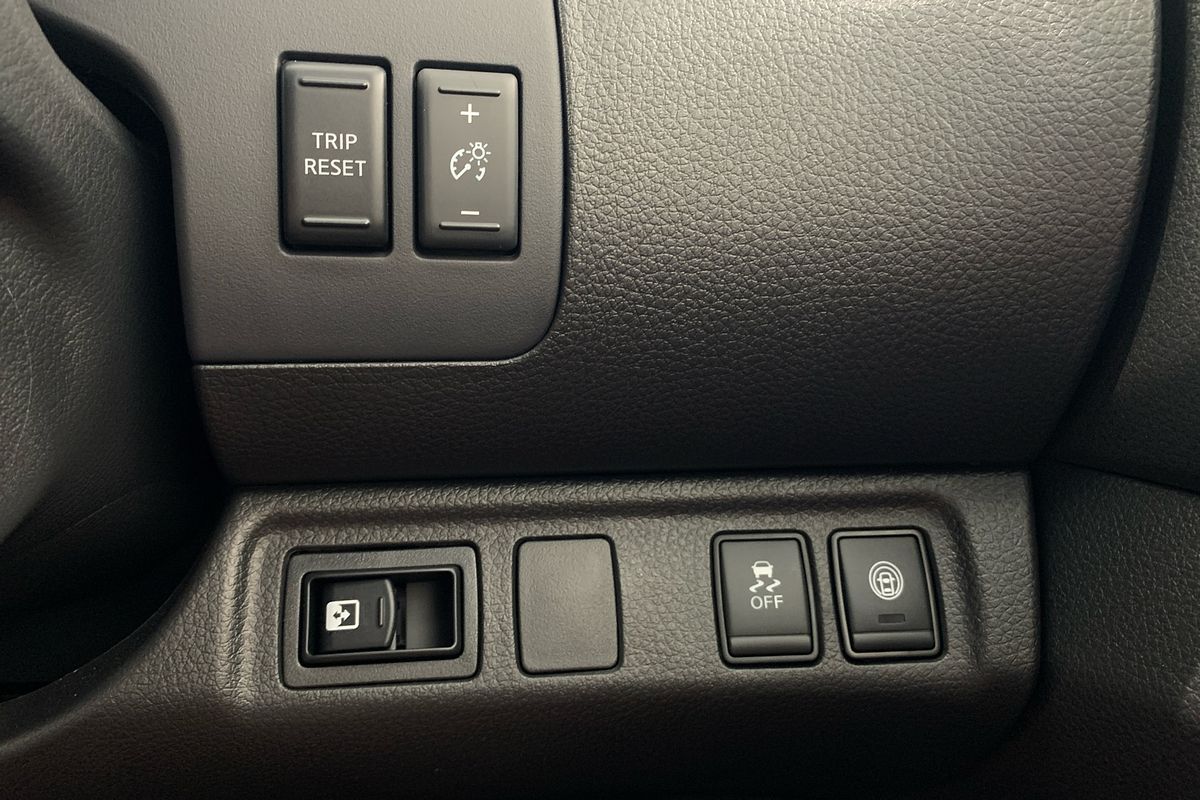 2024 Nissan Navara ST-X D23 4X4
