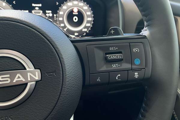 2025 Nissan QASHQAI Ti J12
