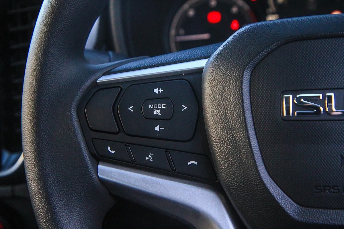 2024 Isuzu D-MAX LS-M 4X4