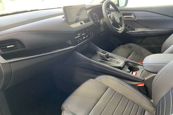 2024 Nissan QASHQAI ST-L J12