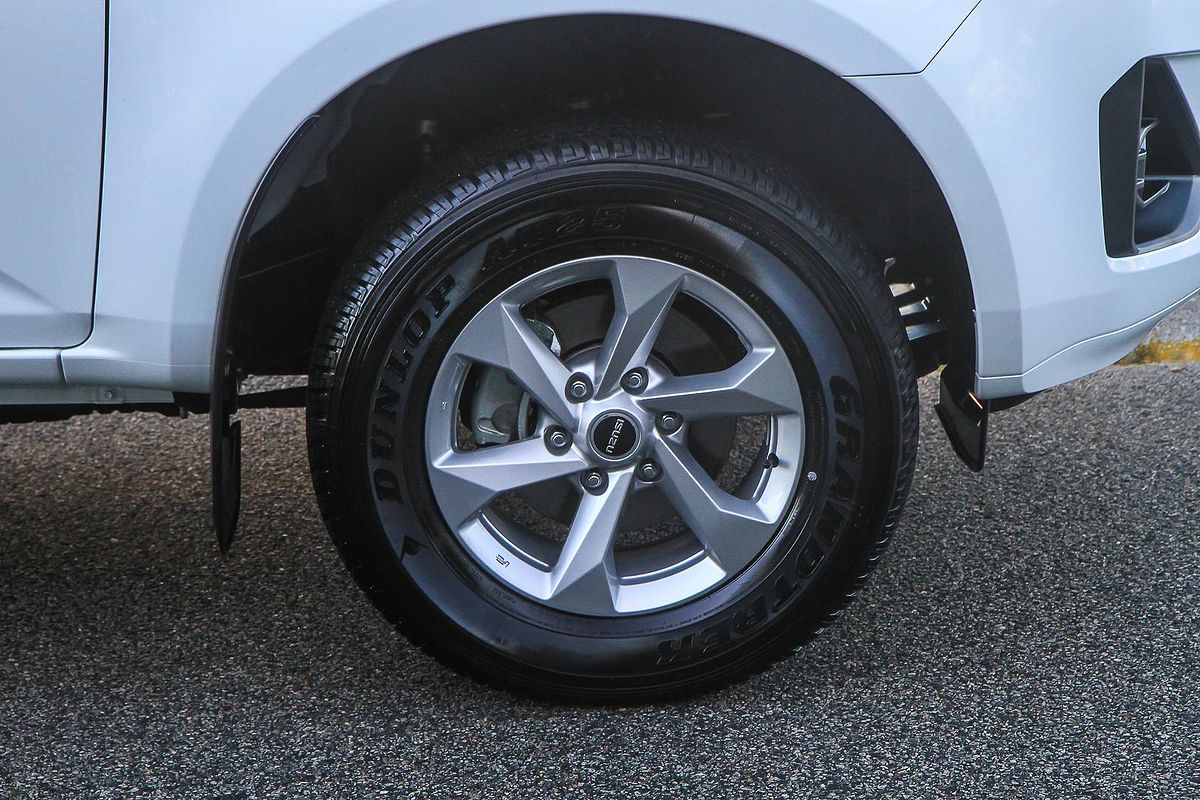 2024 Isuzu D-MAX LS-M 4X4