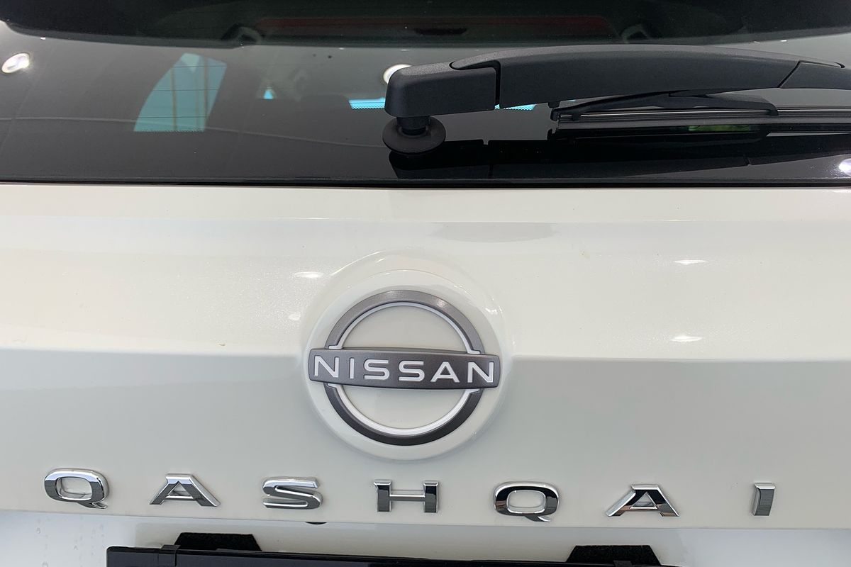 2024 Nissan QASHQAI ST-L J12