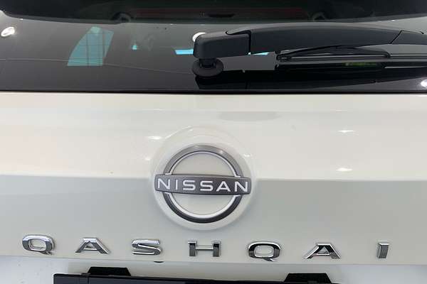 2024 Nissan QASHQAI ST-L J12