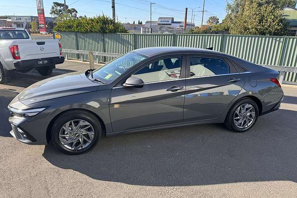 2025 Hyundai i30 Hybrid CN7.V2