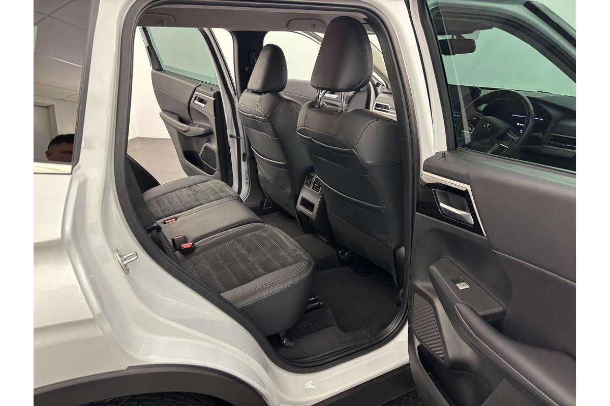 2022 Mitsubishi Outlander Aspire ZM