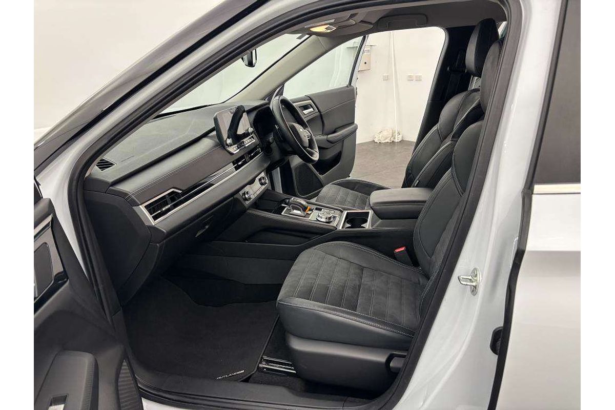 2022 Mitsubishi Outlander Aspire ZM