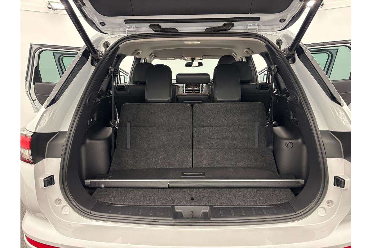 2022 Mitsubishi Outlander Aspire ZM