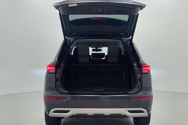2023 Mitsubishi Outlander Aspire ZM