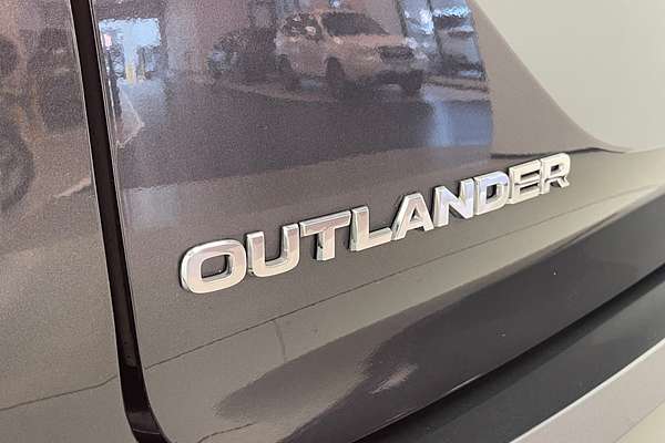 2023 Mitsubishi Outlander Aspire ZM