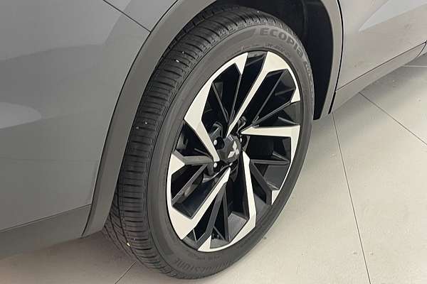2023 Mitsubishi Outlander Aspire ZM