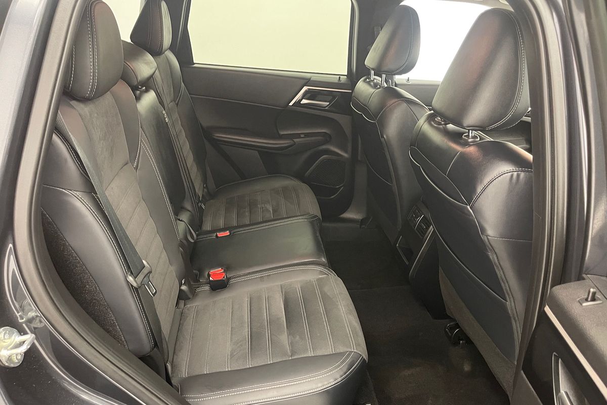2023 Mitsubishi Outlander Aspire ZM