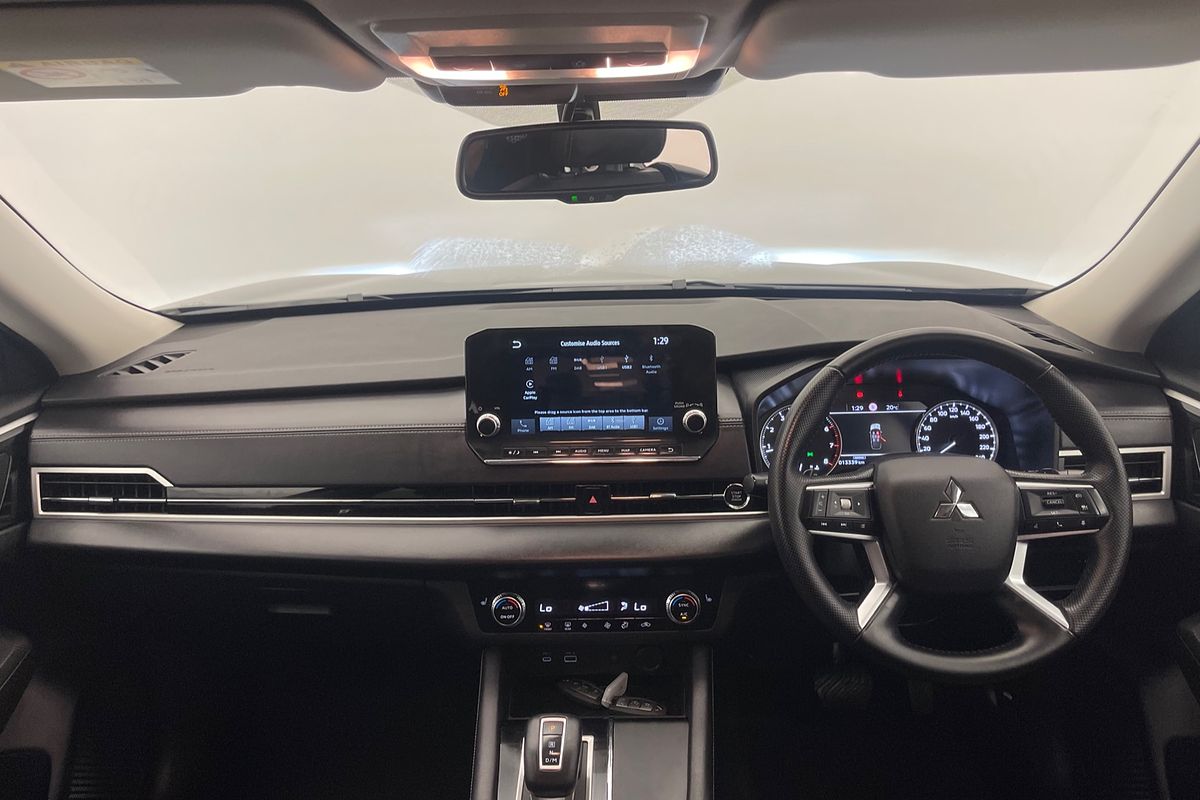 2023 Mitsubishi Outlander Aspire ZM