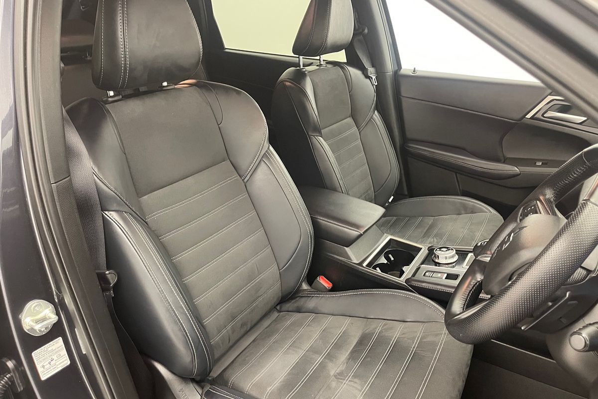 2023 Mitsubishi Outlander Aspire ZM