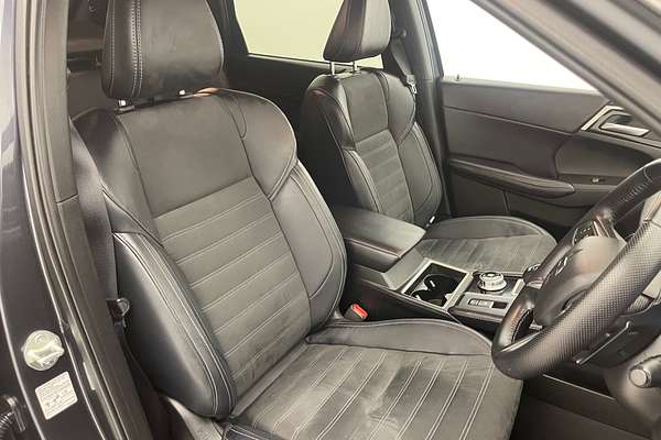 2023 Mitsubishi Outlander Aspire ZM