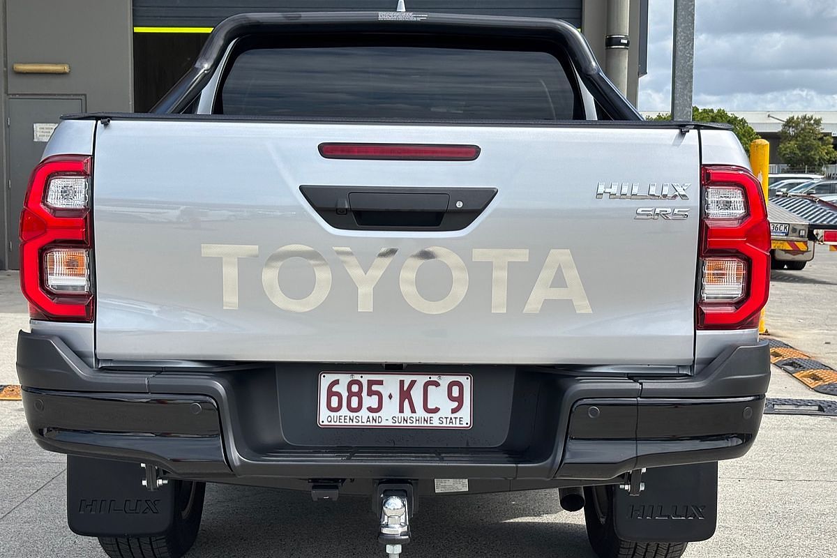2024 Toyota Hilux