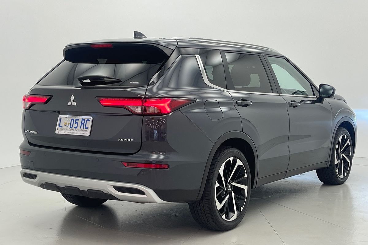 2023 Mitsubishi Outlander Aspire ZM
