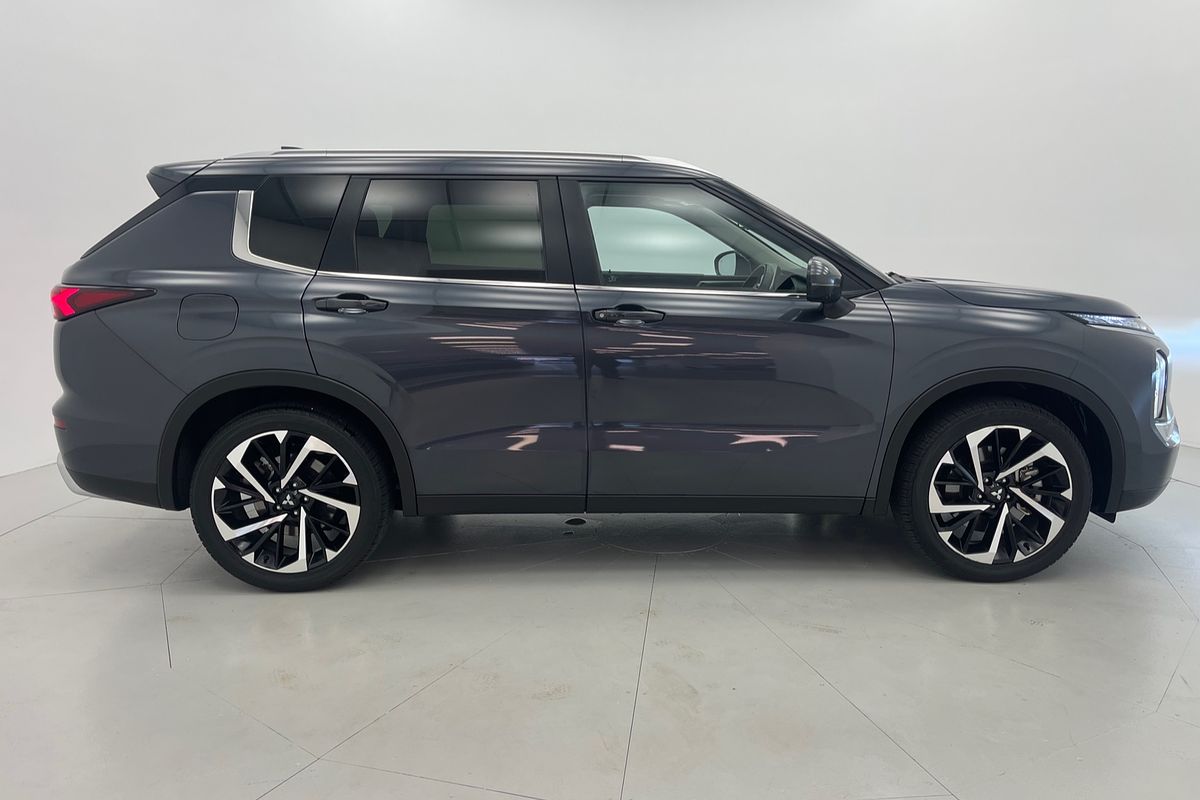 2023 Mitsubishi Outlander Aspire ZM