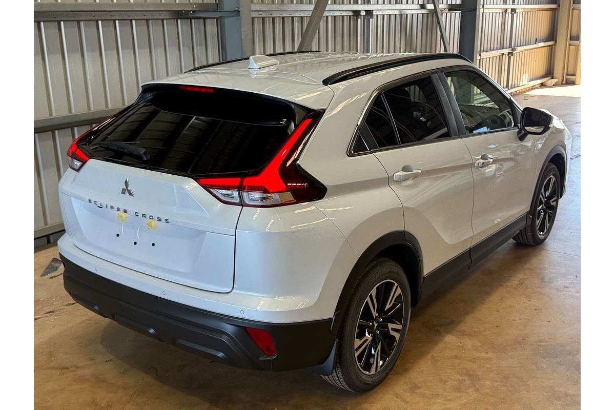 2025 Mitsubishi Eclipse Cross LS YB