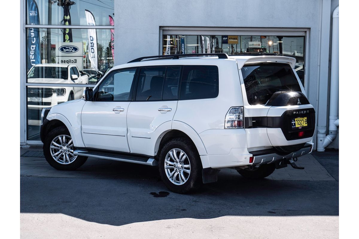 2018 Mitsubishi Pajero Exceed NX