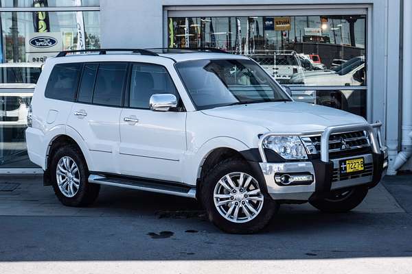 2018 Mitsubishi Pajero Exceed NX