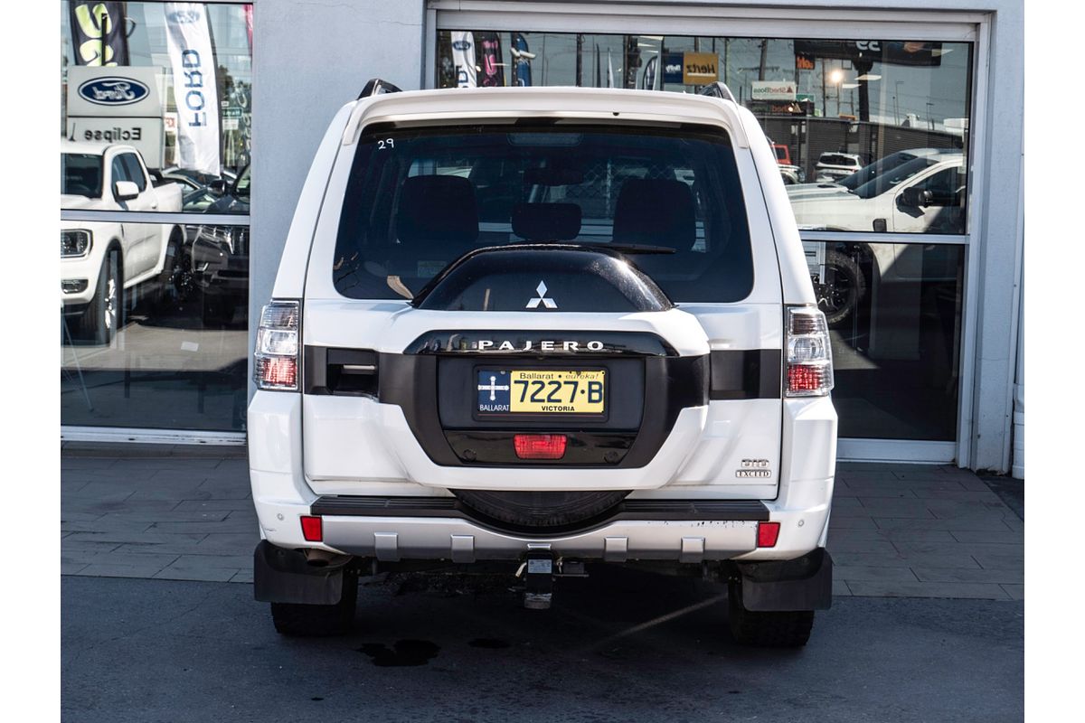 2018 Mitsubishi Pajero Exceed NX
