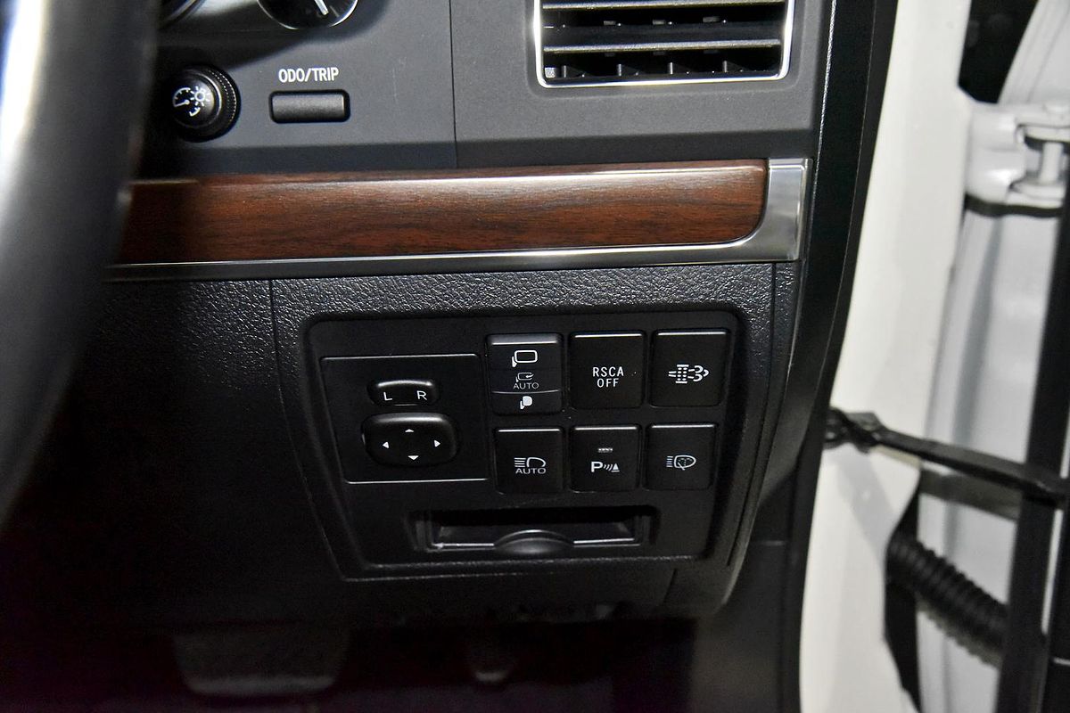 2019 Toyota Landcruiser Sahara VDJ200R