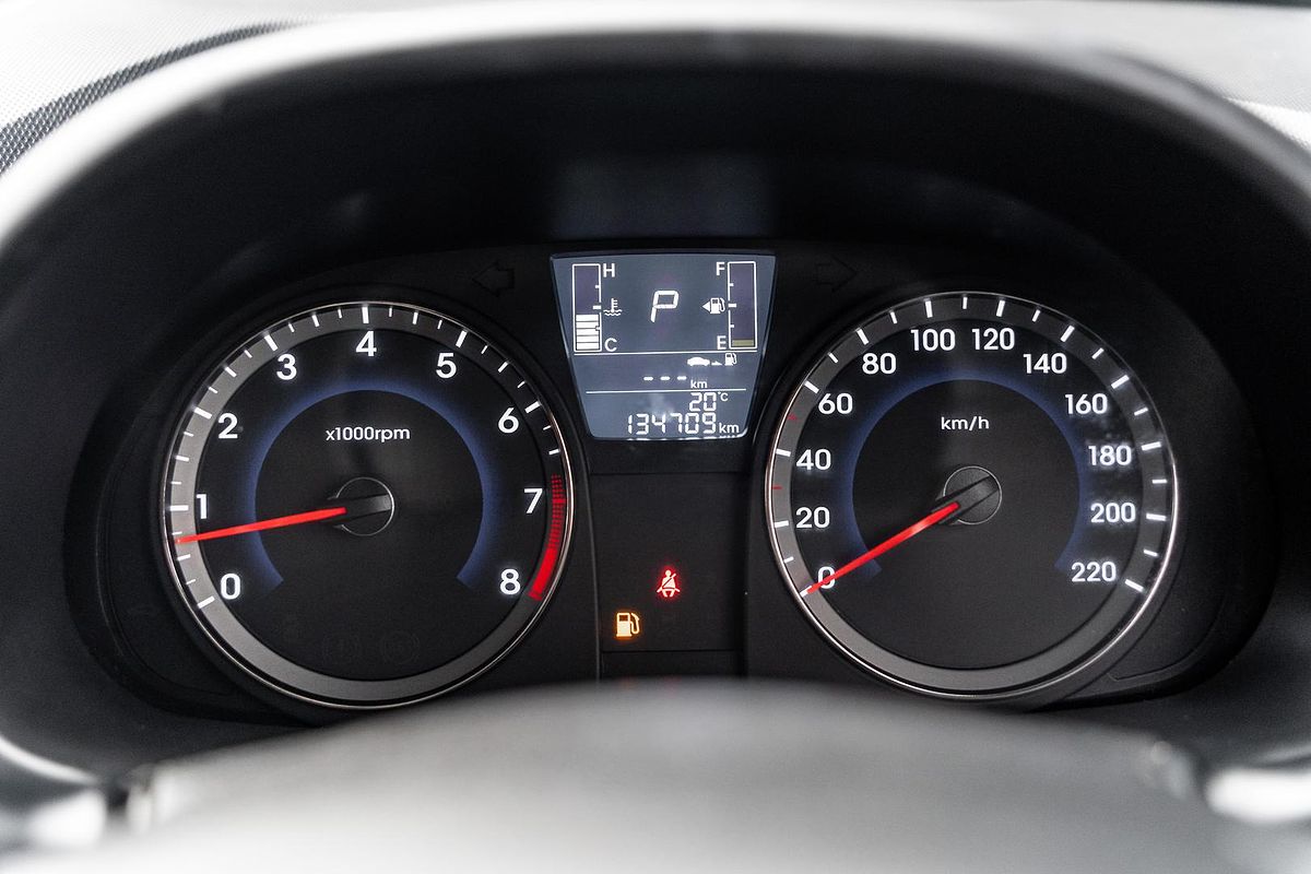 2014 Hyundai Accent Active RB2