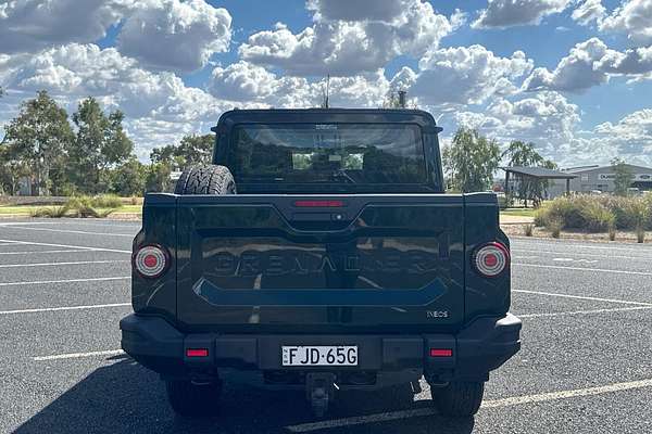 2024 INEOS Grenadier Quartermaster 4X4